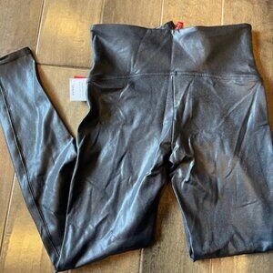 NWT SPANX Faux Leather Black Legging Sz L